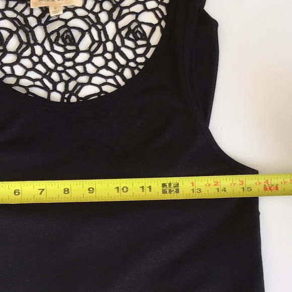 Black Swan Crochet Drape Back Tank Top - Picture 8 of 9